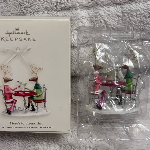 Hallmark Friendship Keepsake ornament - Picture 6 of 7